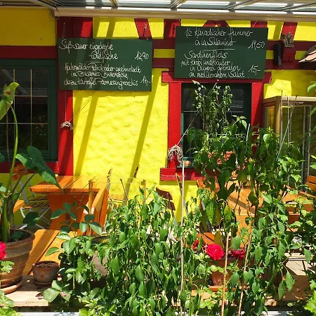 Hotel Zum Alten Schlawiner *